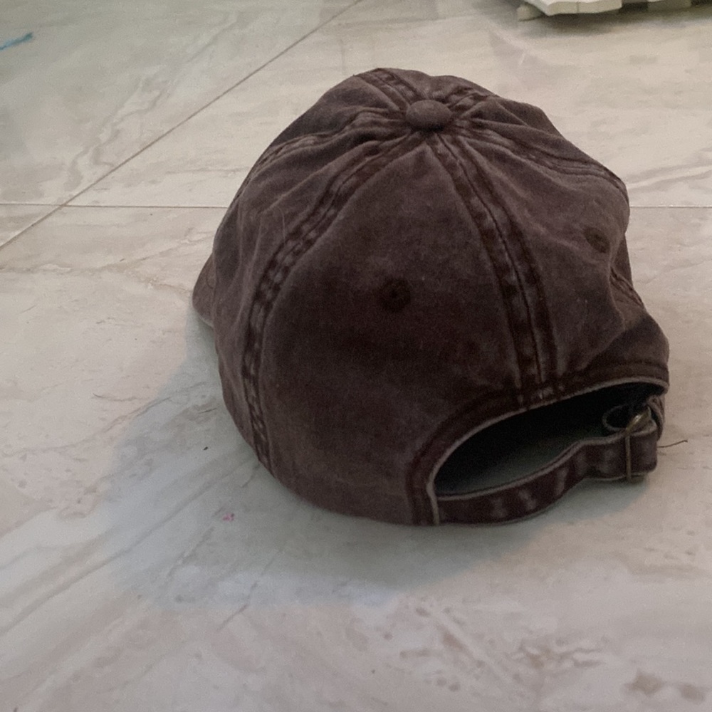 Hat - Picture 2 of 3